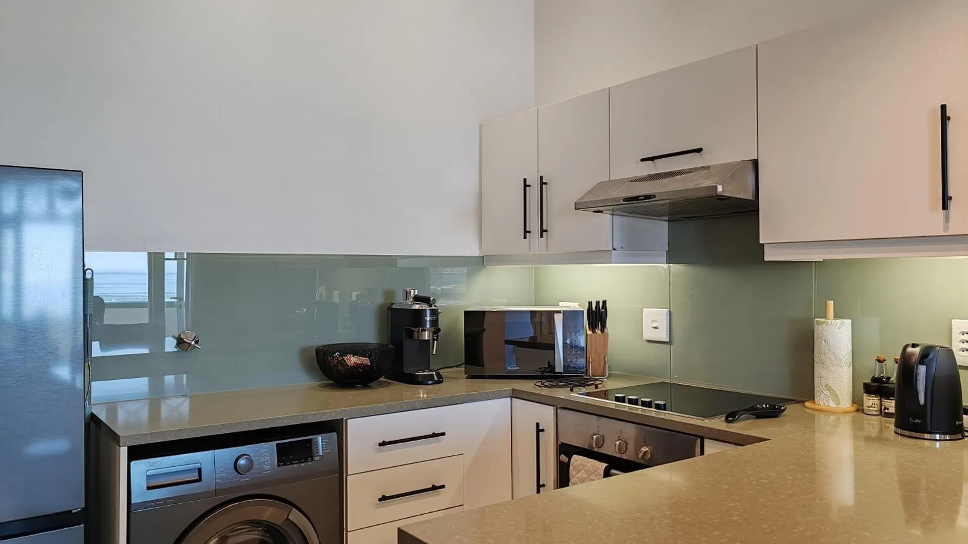 Surfers Corner Luxury Penthouse Apartment Muizenberg