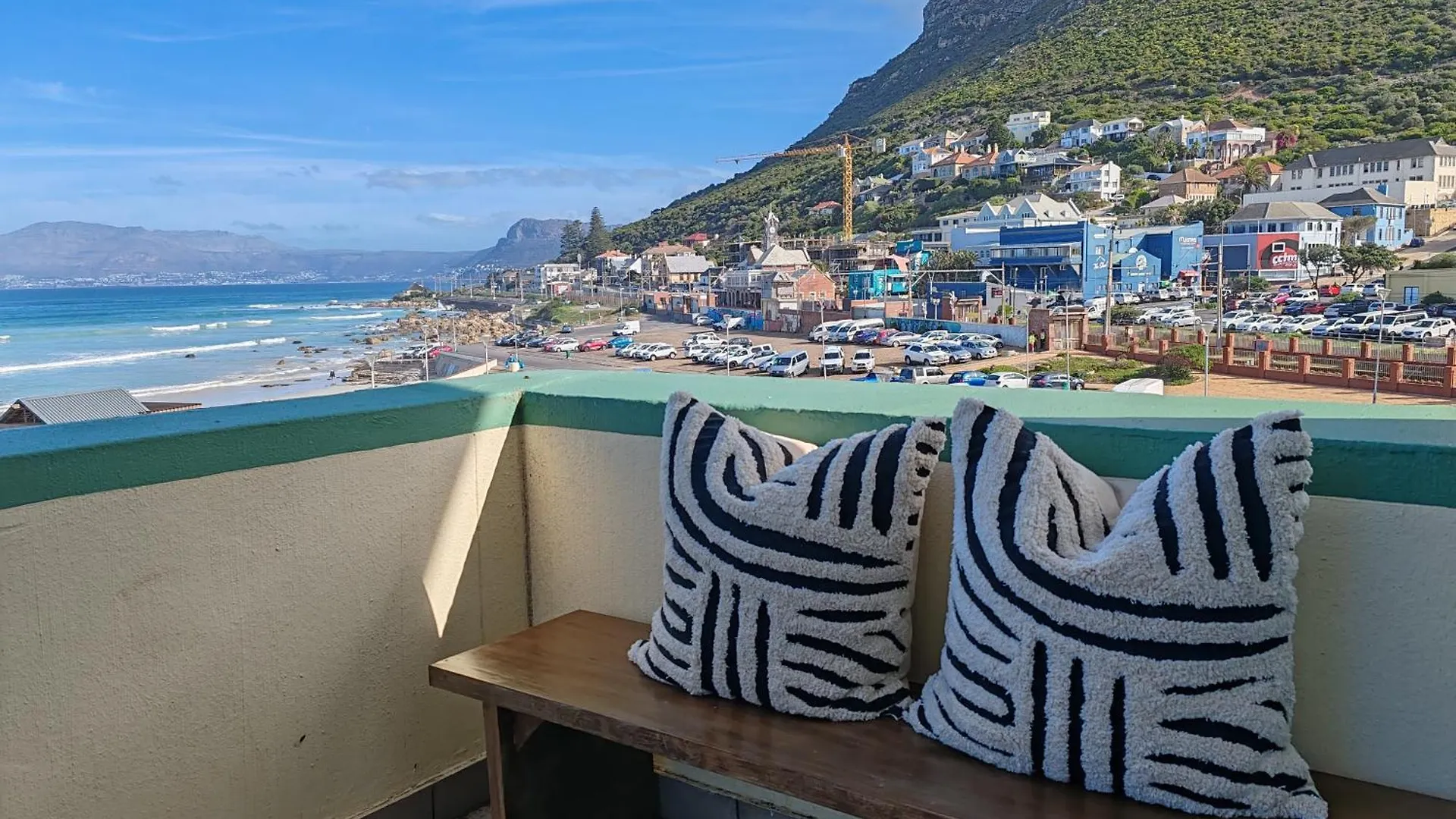 Surfers Corner Luxury Penthouse Apartment Muizenberg 0*,