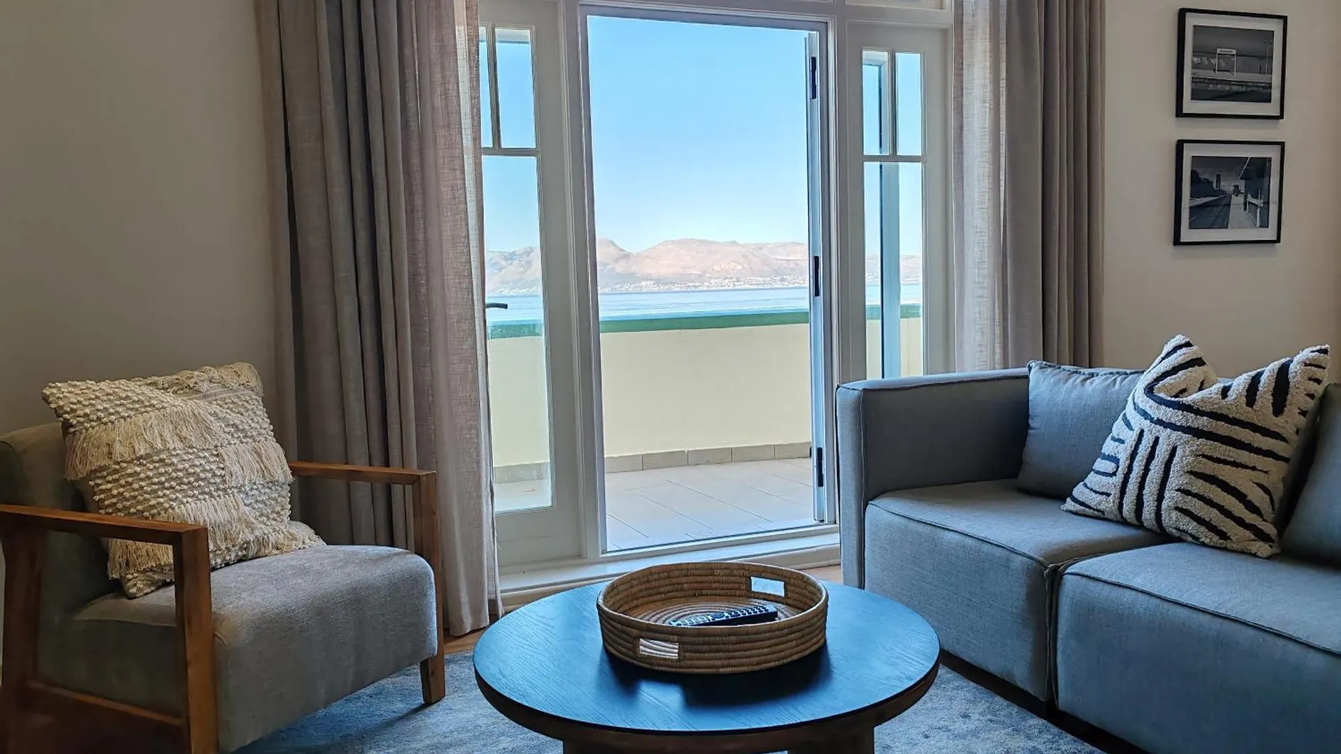 Surfers Corner Luxury Penthouse Apartment Muizenberg 0*,  South Africa
