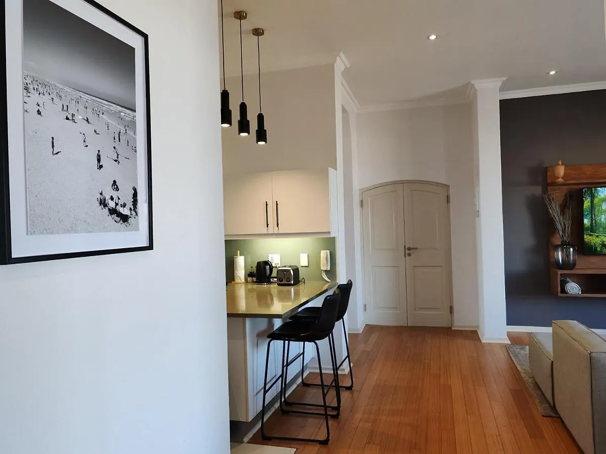 Surfers Corner Luxury Penthouse Apartment Muizenberg
