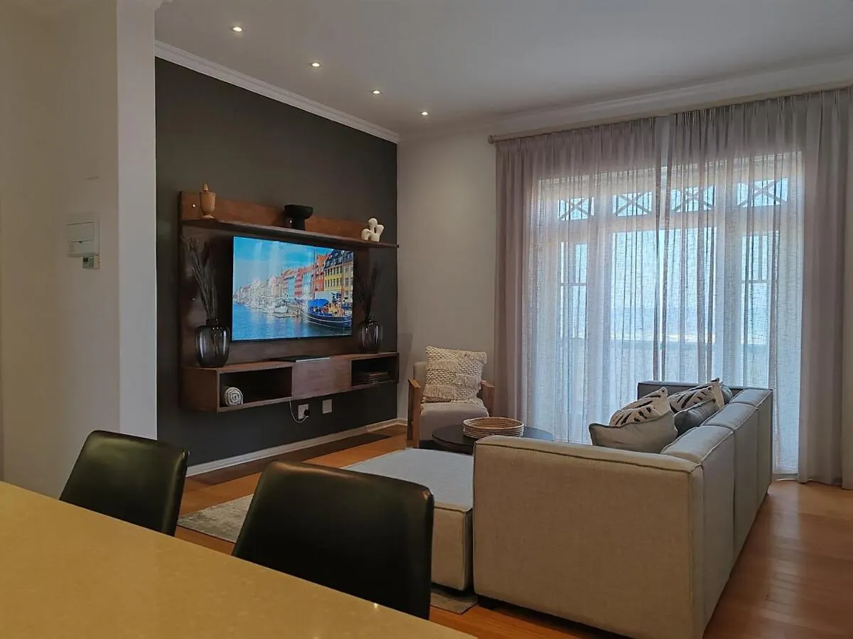 Surfers Corner Luxury Penthouse Apartment Muizenberg