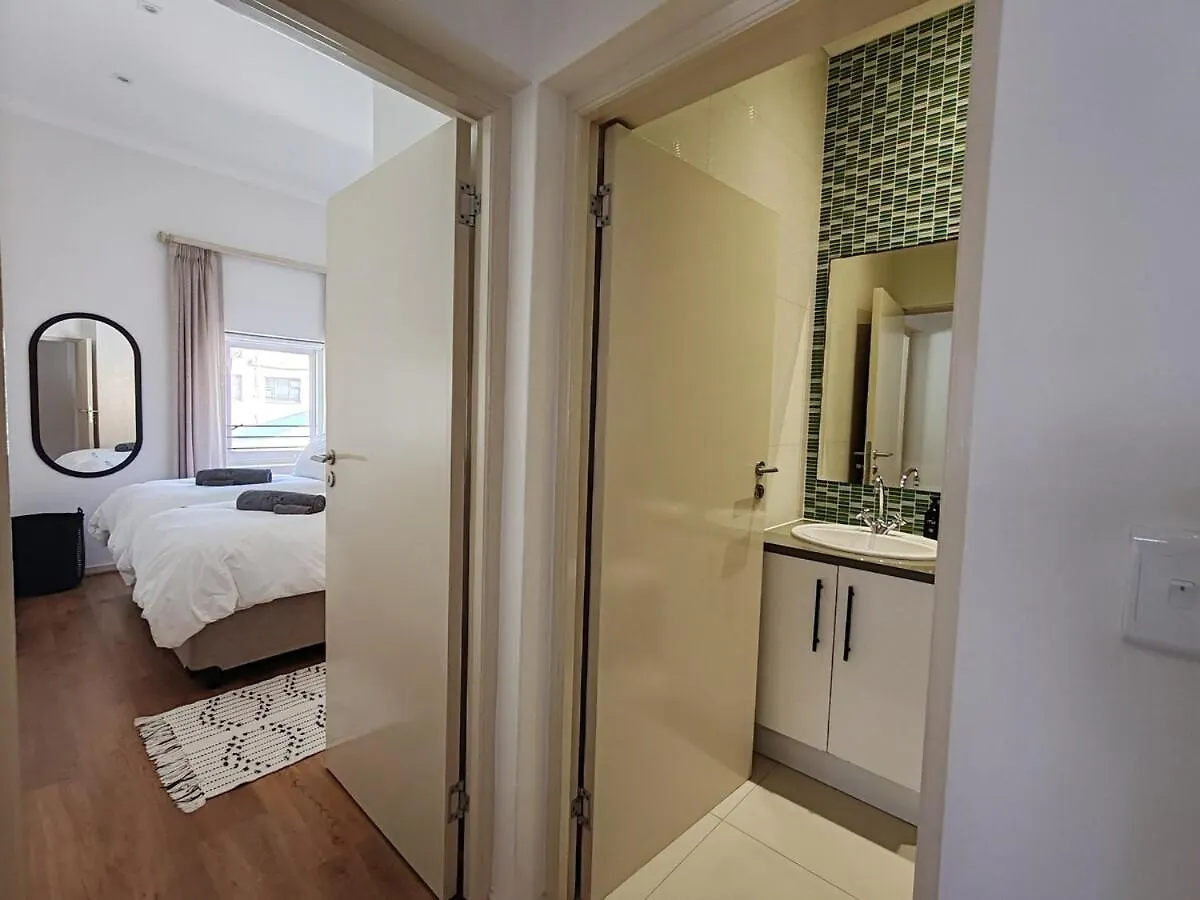 Surfers Corner Luxury Penthouse Apartment Muizenberg