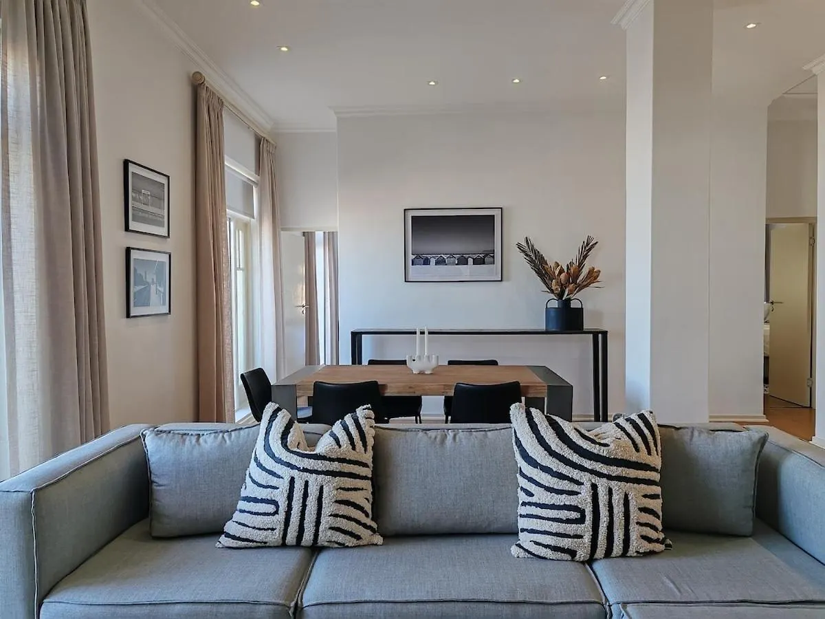 Surfers Corner Luxury Penthouse Apartment Muizenberg